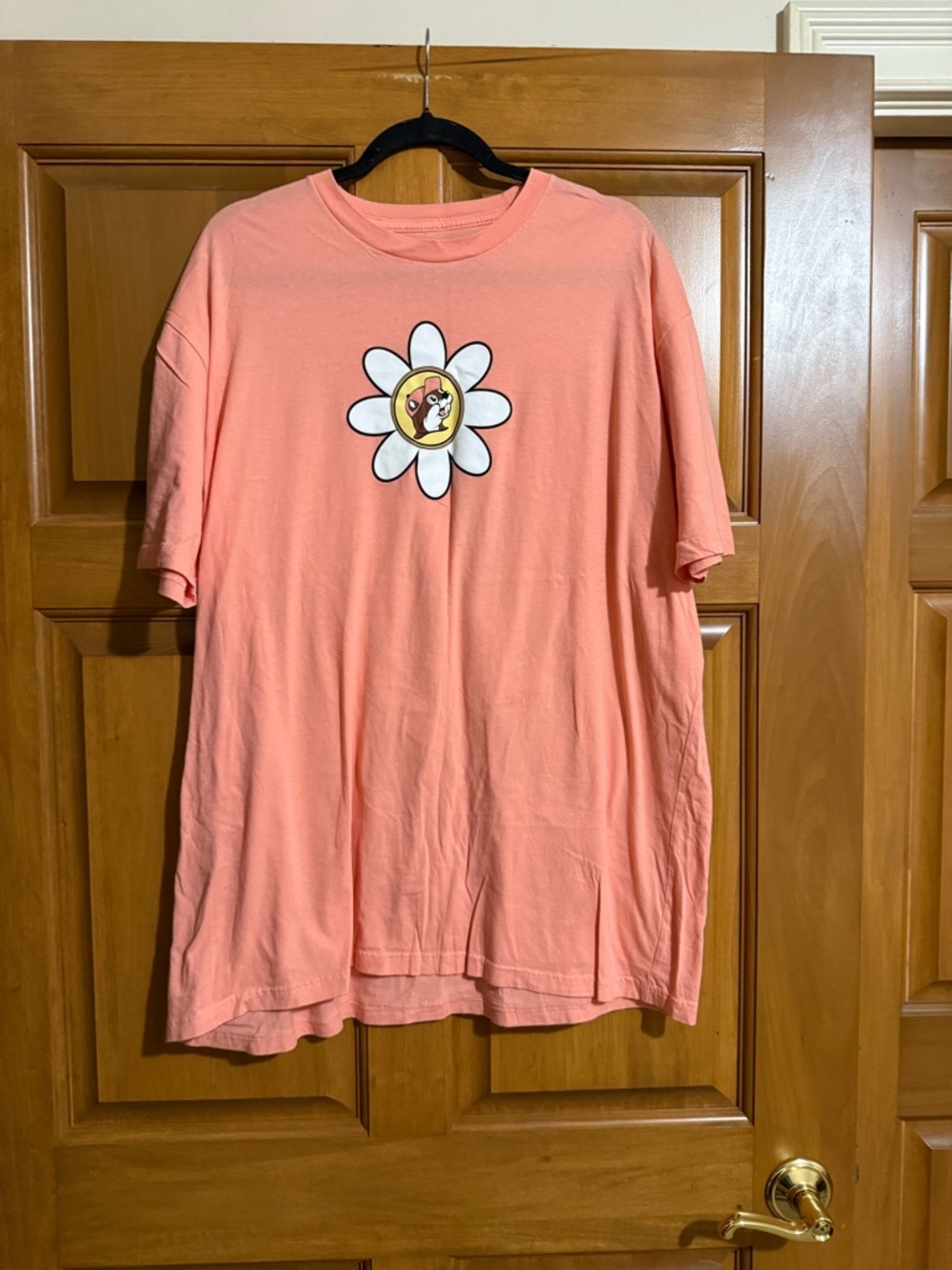 Women’s Coral Buc-ees Tee. PTP 25.